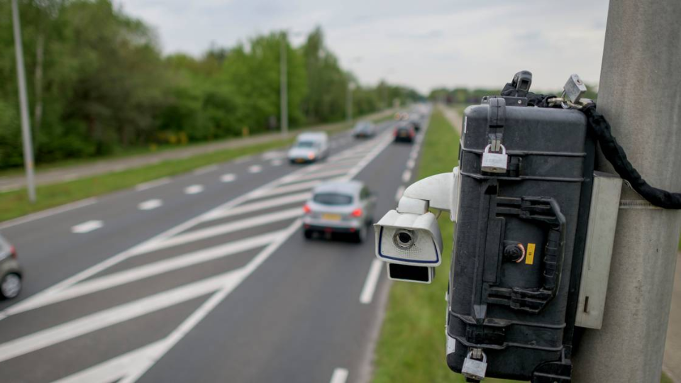Flitspaal snelweg