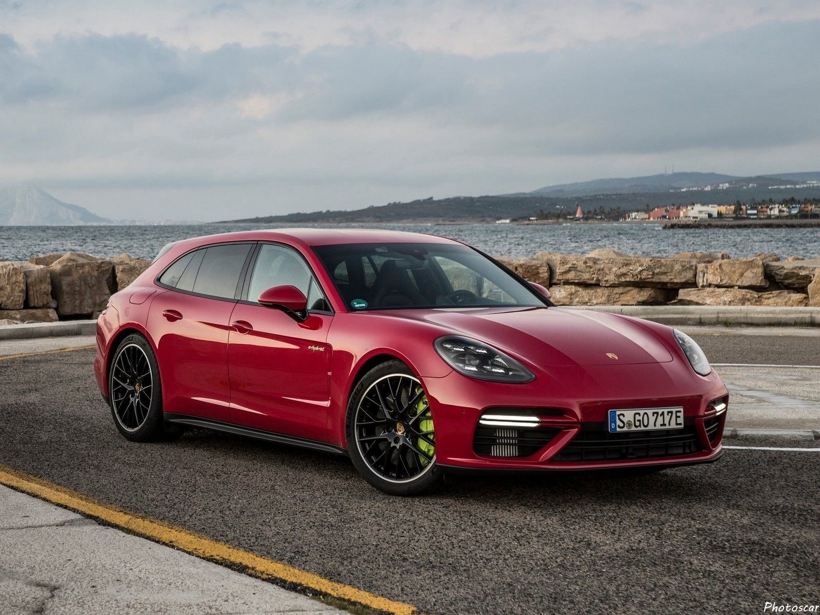 porsche panamera hybrid