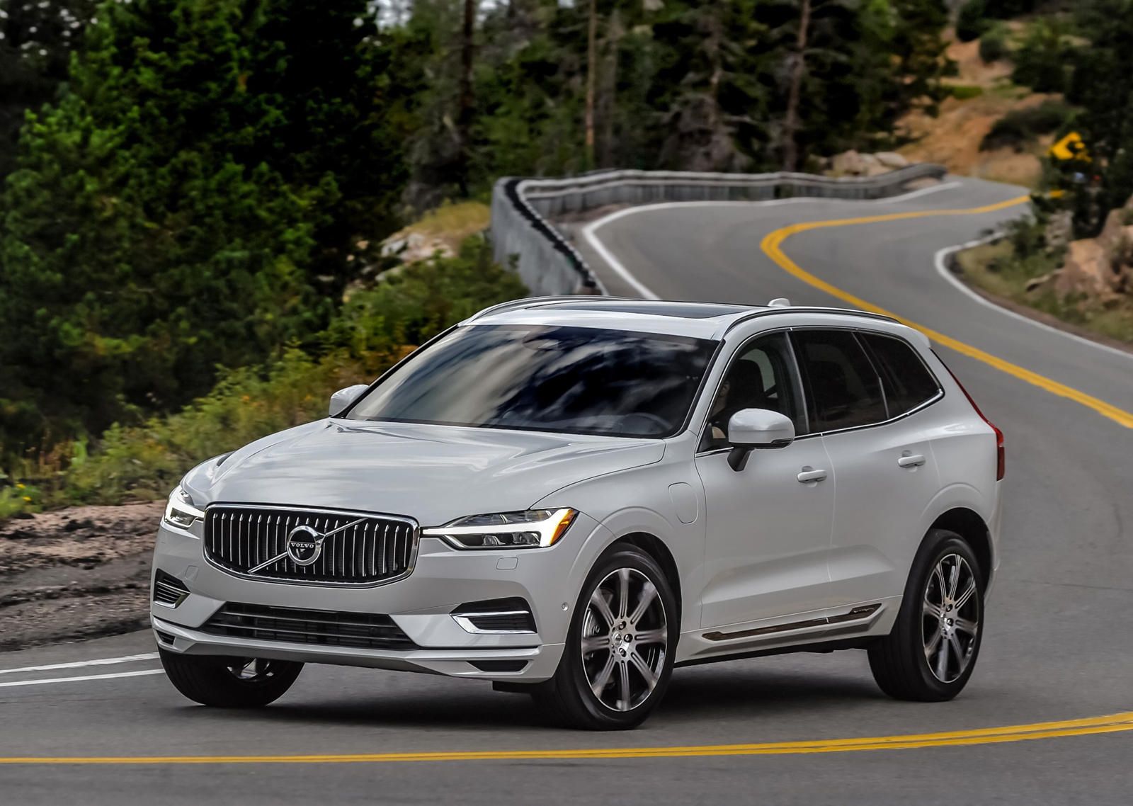 volvo xc 60 hybrid