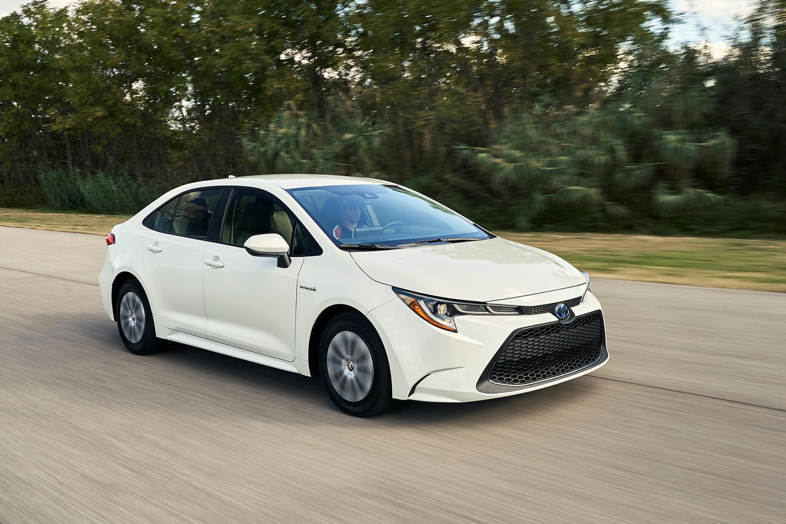 toyota corolla hybrid