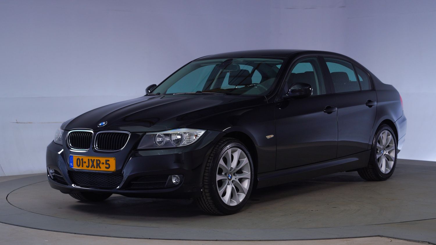 BMW 3-serie Sedan 2009 01-JXR-5 1