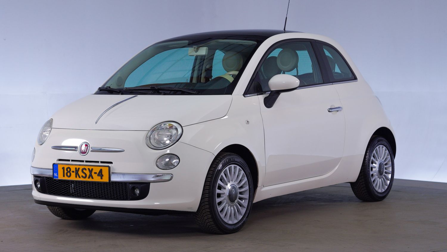 Fiat 500 Hatchback 2009 18-KSX-4 1