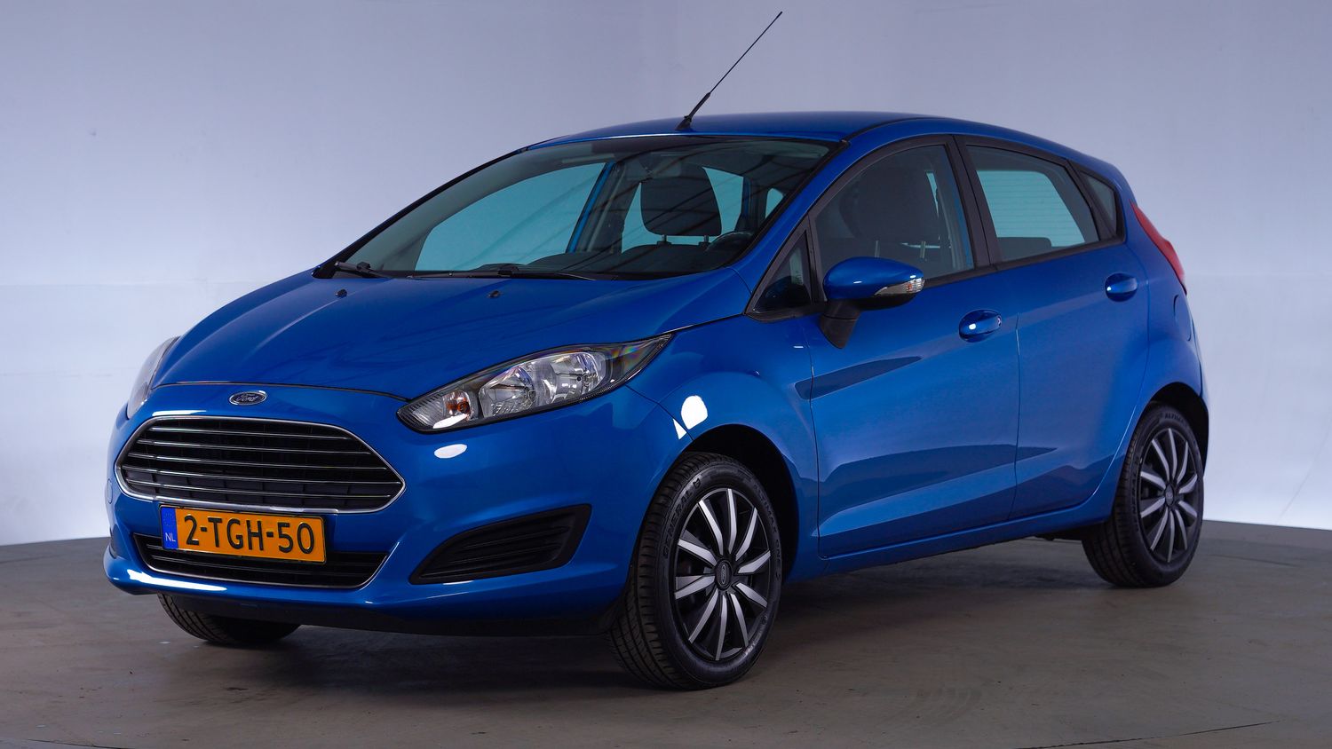 Ford Fiesta Hatchback 2014 2-TGH-50 1