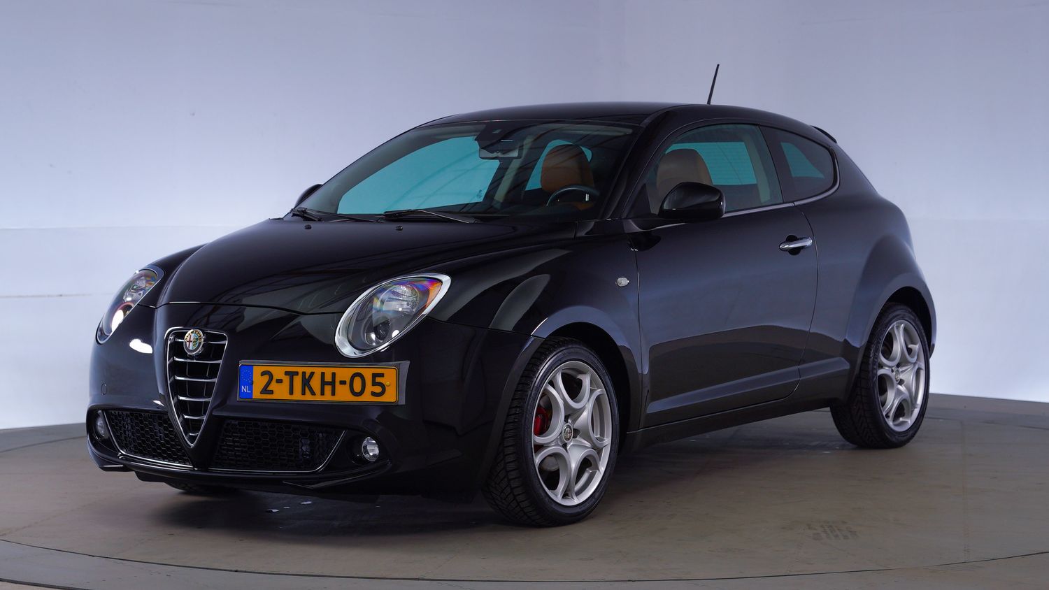 Alfa Romeo MiTo Hatchback 2014 2-TKH-05 1