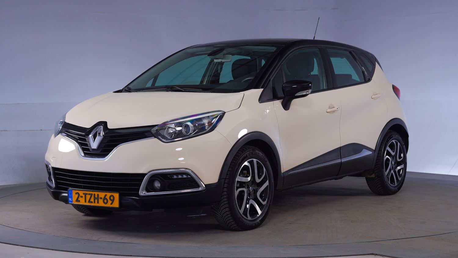 Renault Captur SUV / Terreinwagen 2014 2-TZH-69 1