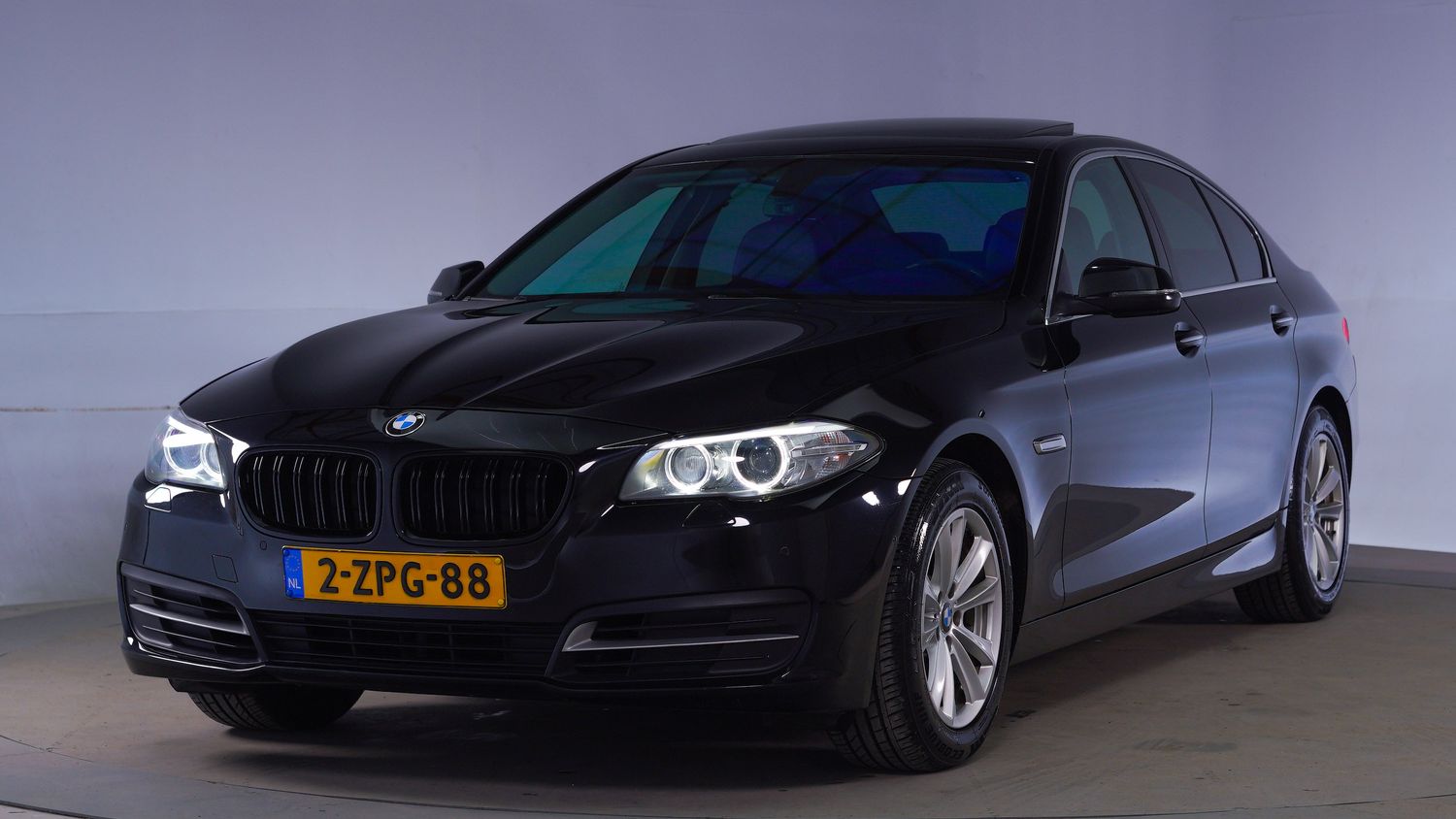 BMW 5-serie Sedan 2015 2-ZPG-88 1