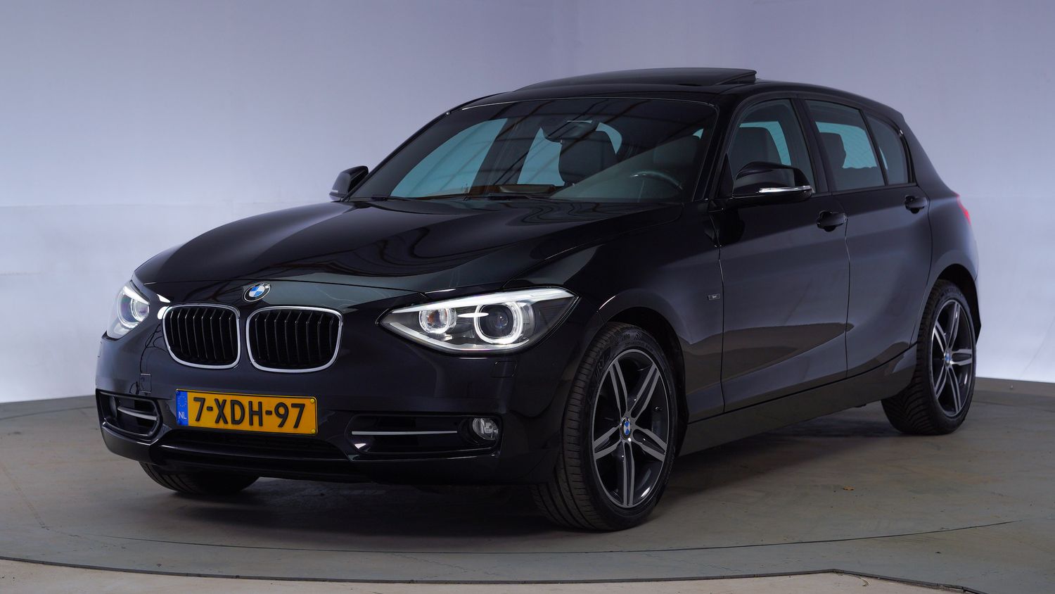 BMW 1-serie Hatchback 2014 7-XDH-97 1