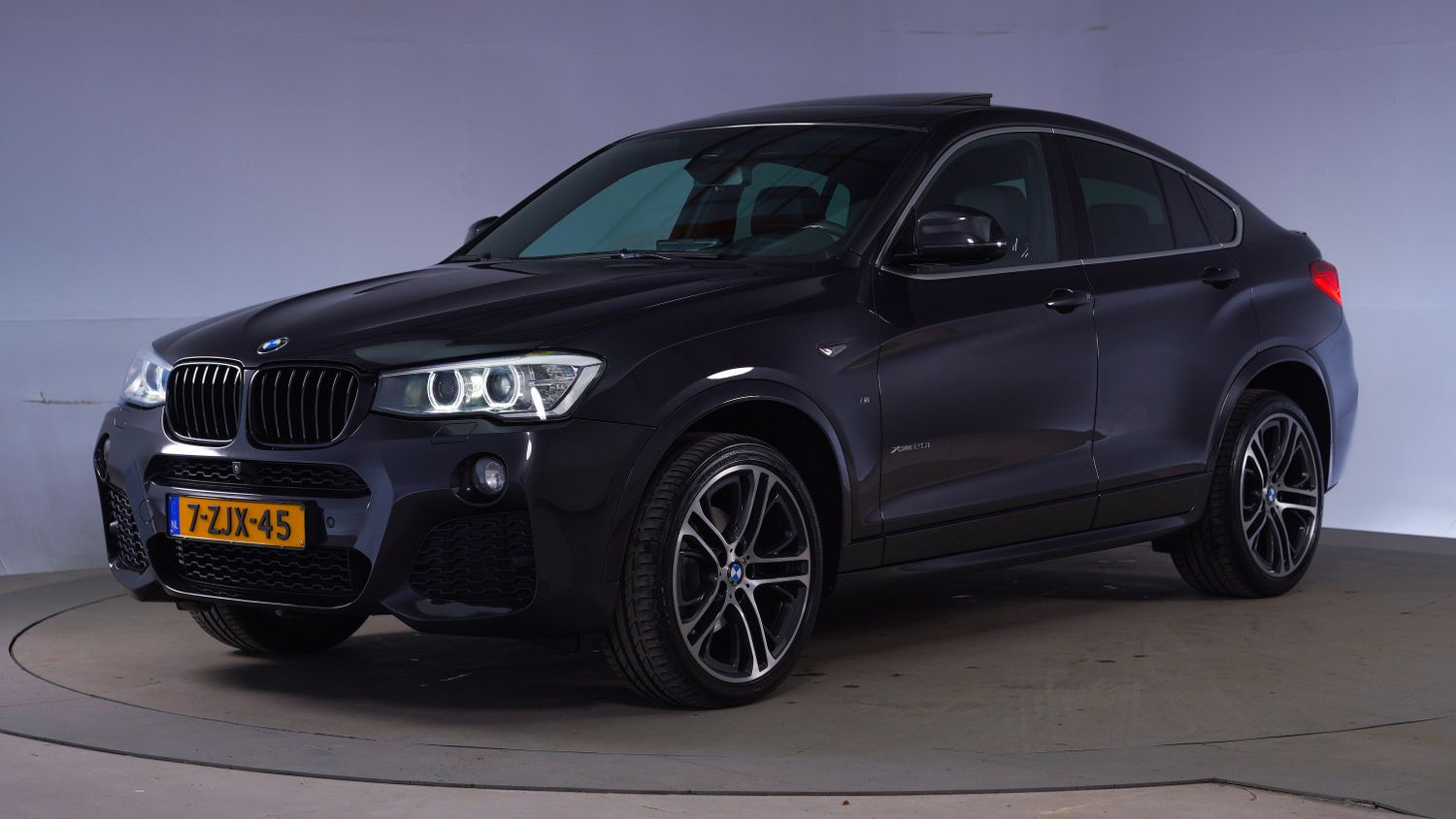 BMW X4 SUV / Terreinwagen 2015 7-ZJX-45 1