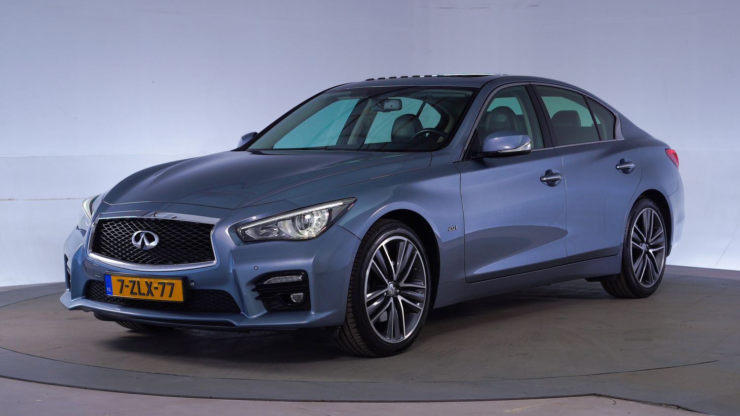 Infiniti Q50 Sedan 2015 7-ZLX-77 1