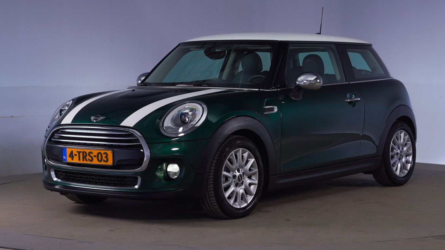 Mini Cooper Hatchback 2014 4-TRS-03 1