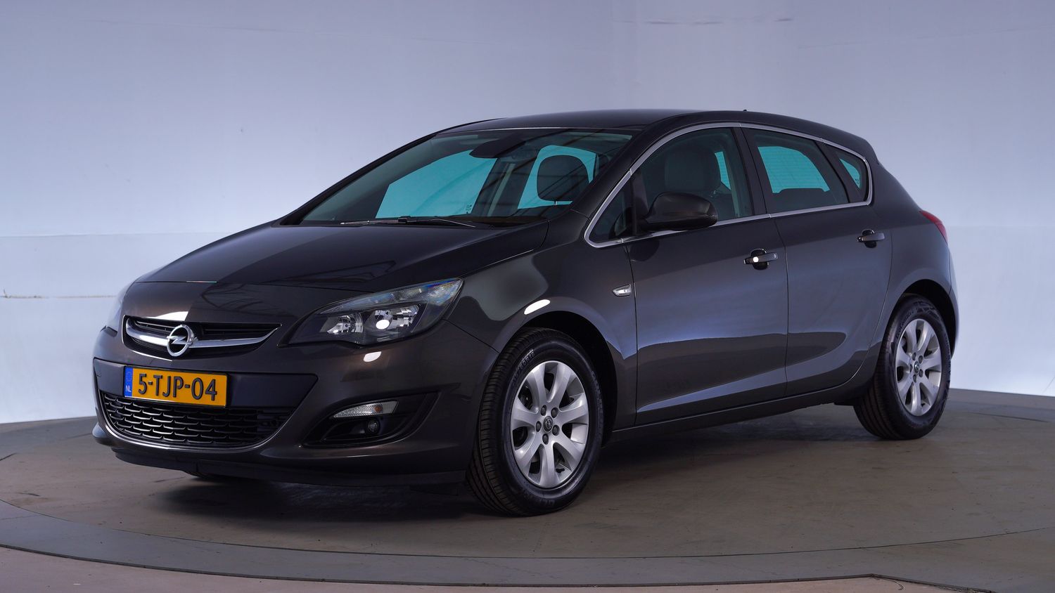 Opel Astra Hatchback 2014 5-TJP-04 1