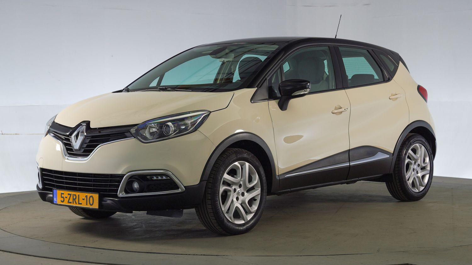 Renault Captur SUV / Terreinwagen 2015 5-ZRL-10 1