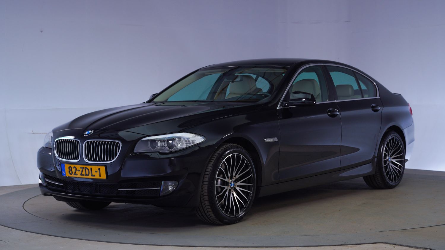 BMW 5-serie Sedan 2012 82-ZDL-1 1