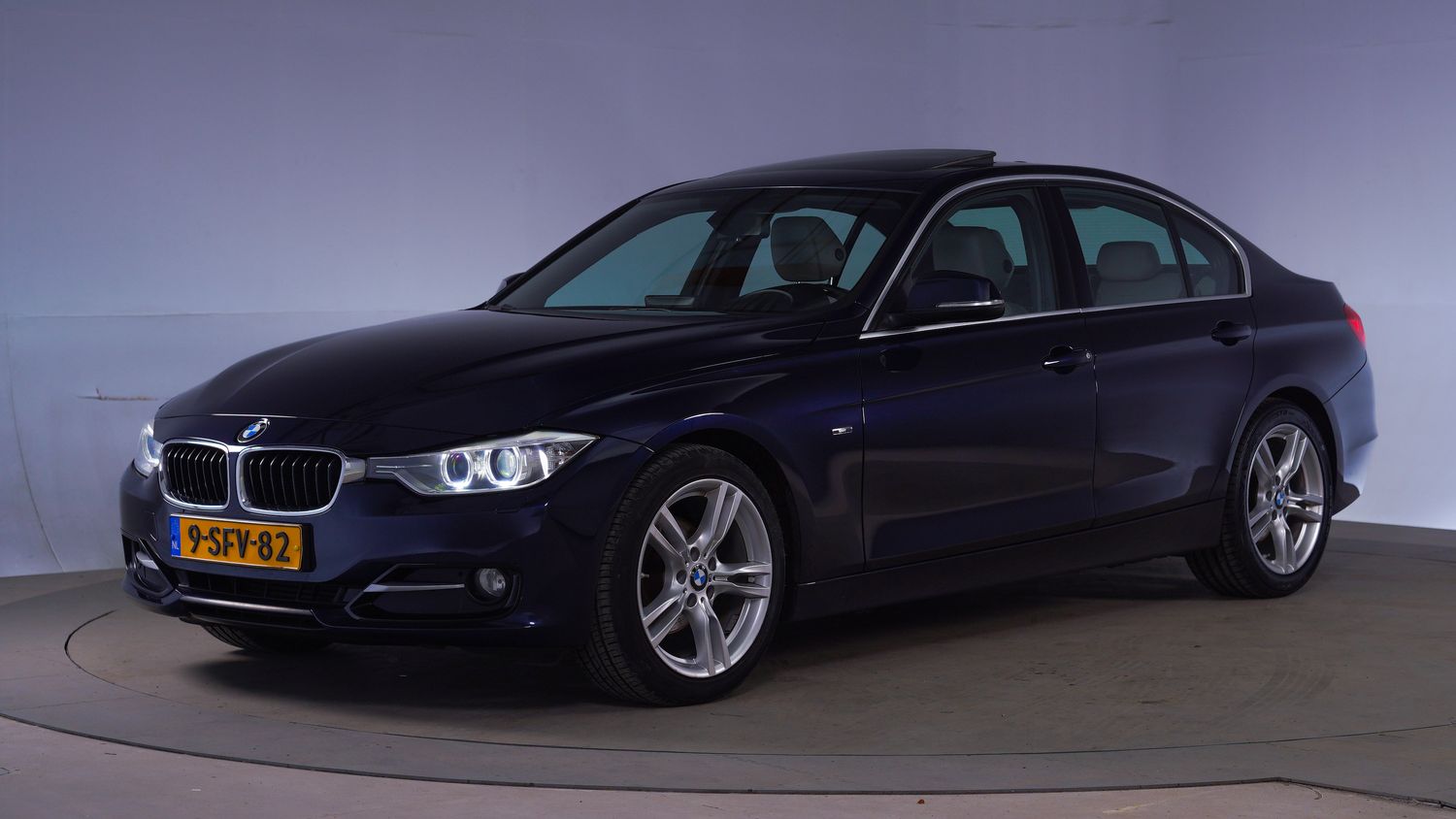 BMW 3-serie Sedan 2013 9-SFV-82 1