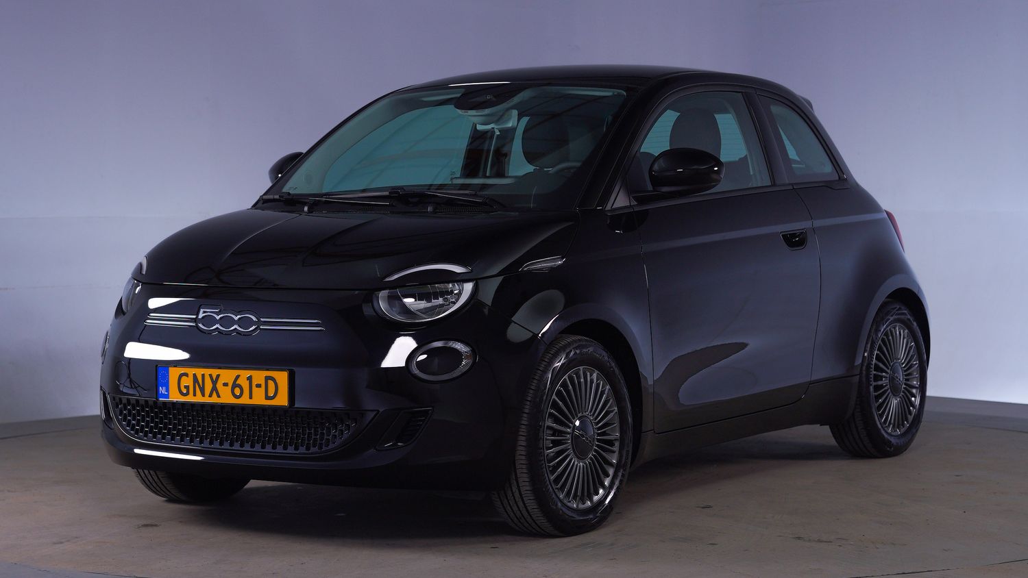 Fiat 500E Hatchback 2022 GNX-61-D 1