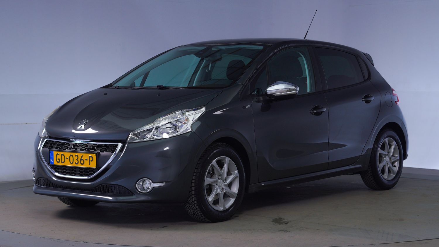 Peugeot 208 Hatchback 2015 GD-036-P 1