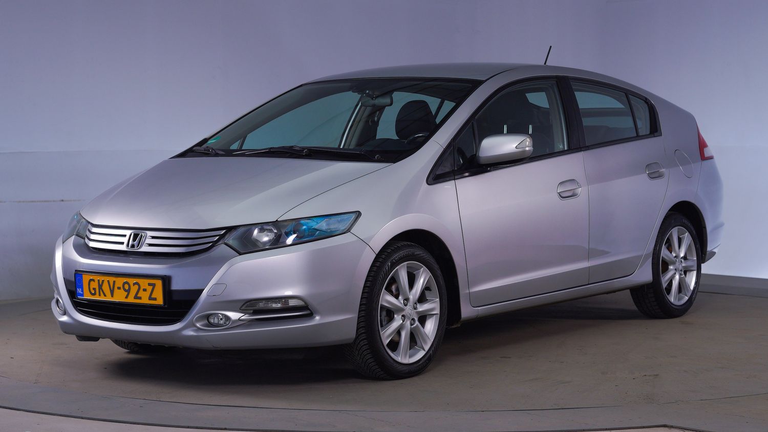 Honda Insight Hatchback 2010 GKV-92-Z 1