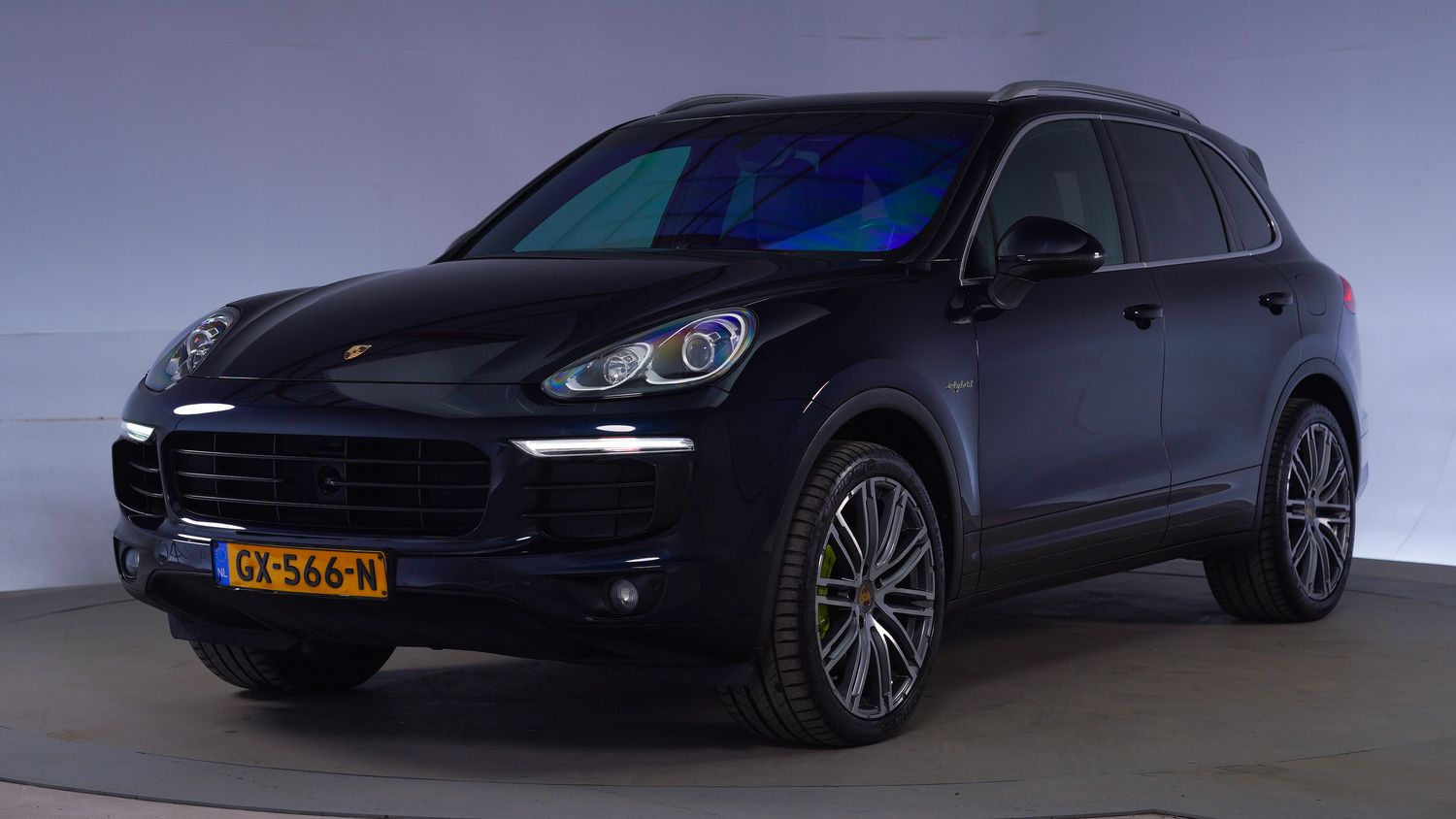 Porsche Cayenne SUV / Terreinwagen 2015 GX-566-N 1