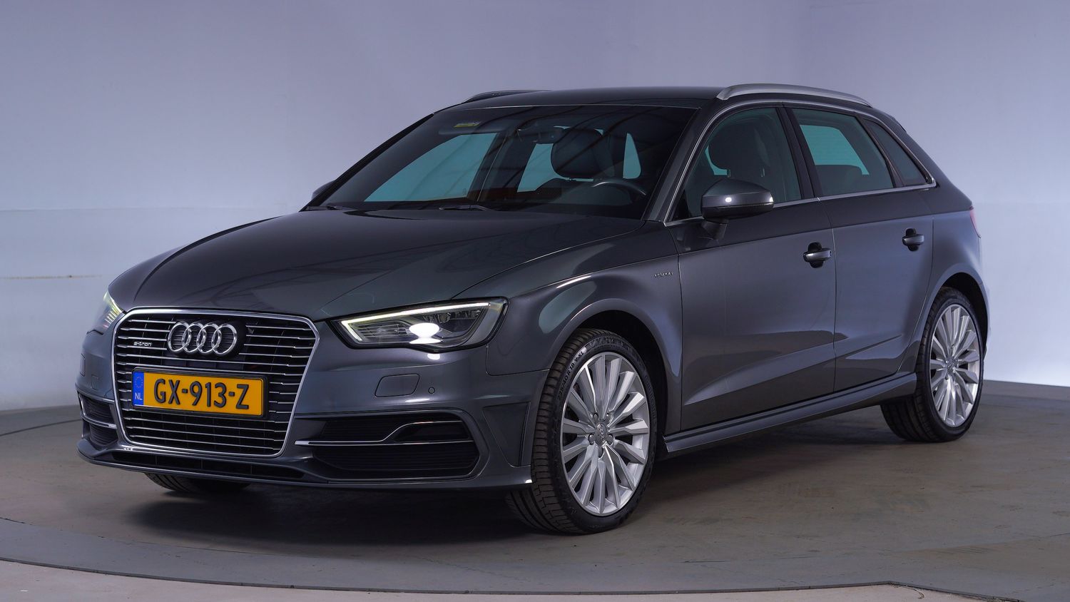 Audi A3 Hatchback 2015 GX-913-Z 1