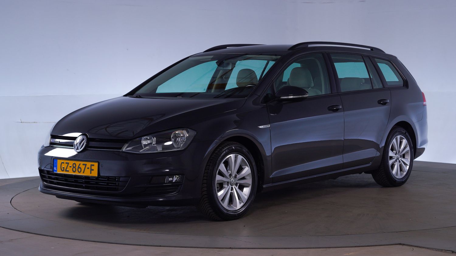 Volkswagen Golf Station 2015 GZ-867-F 1