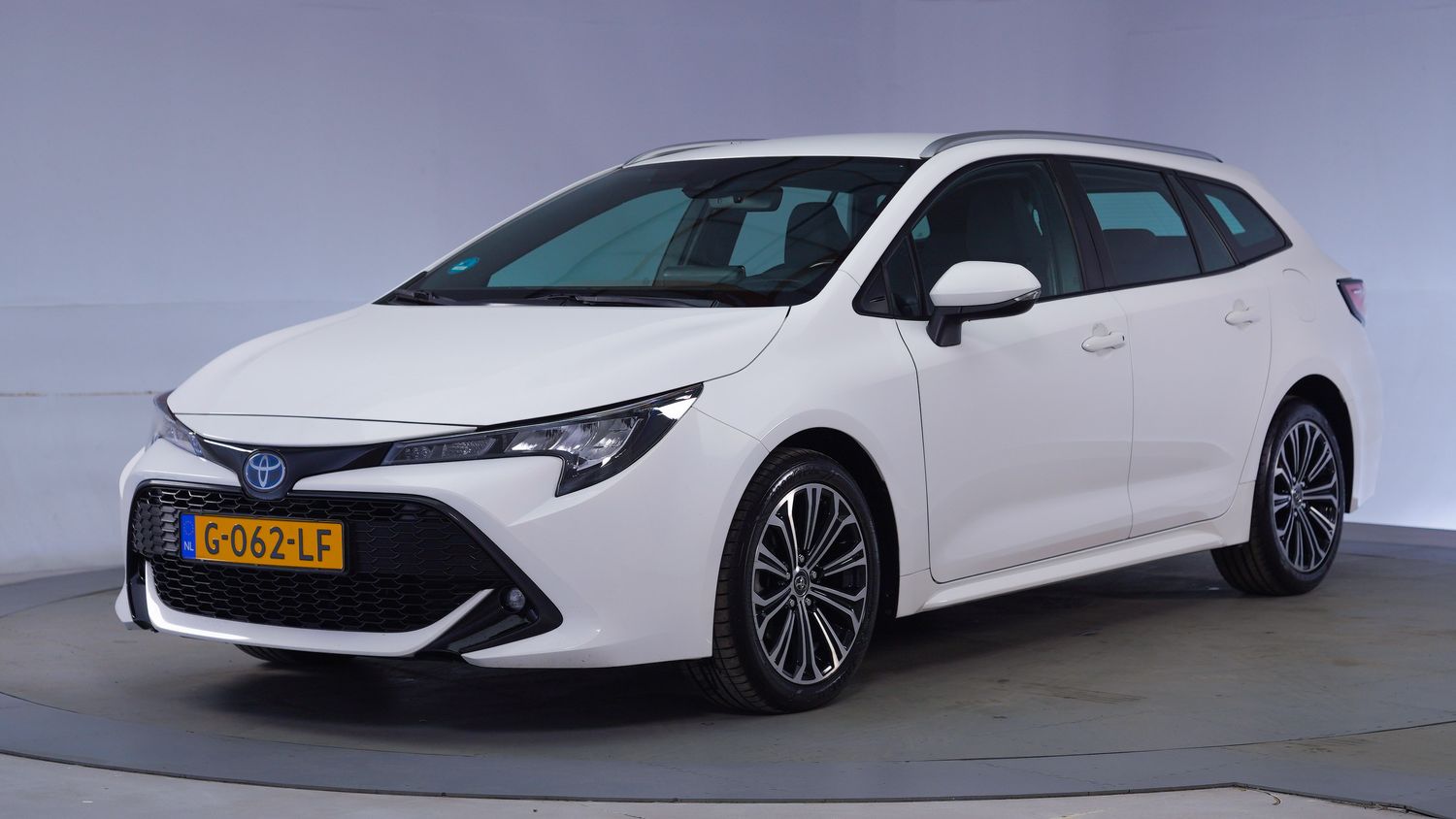 Toyota Corolla Station 2019 G-062-LF 1