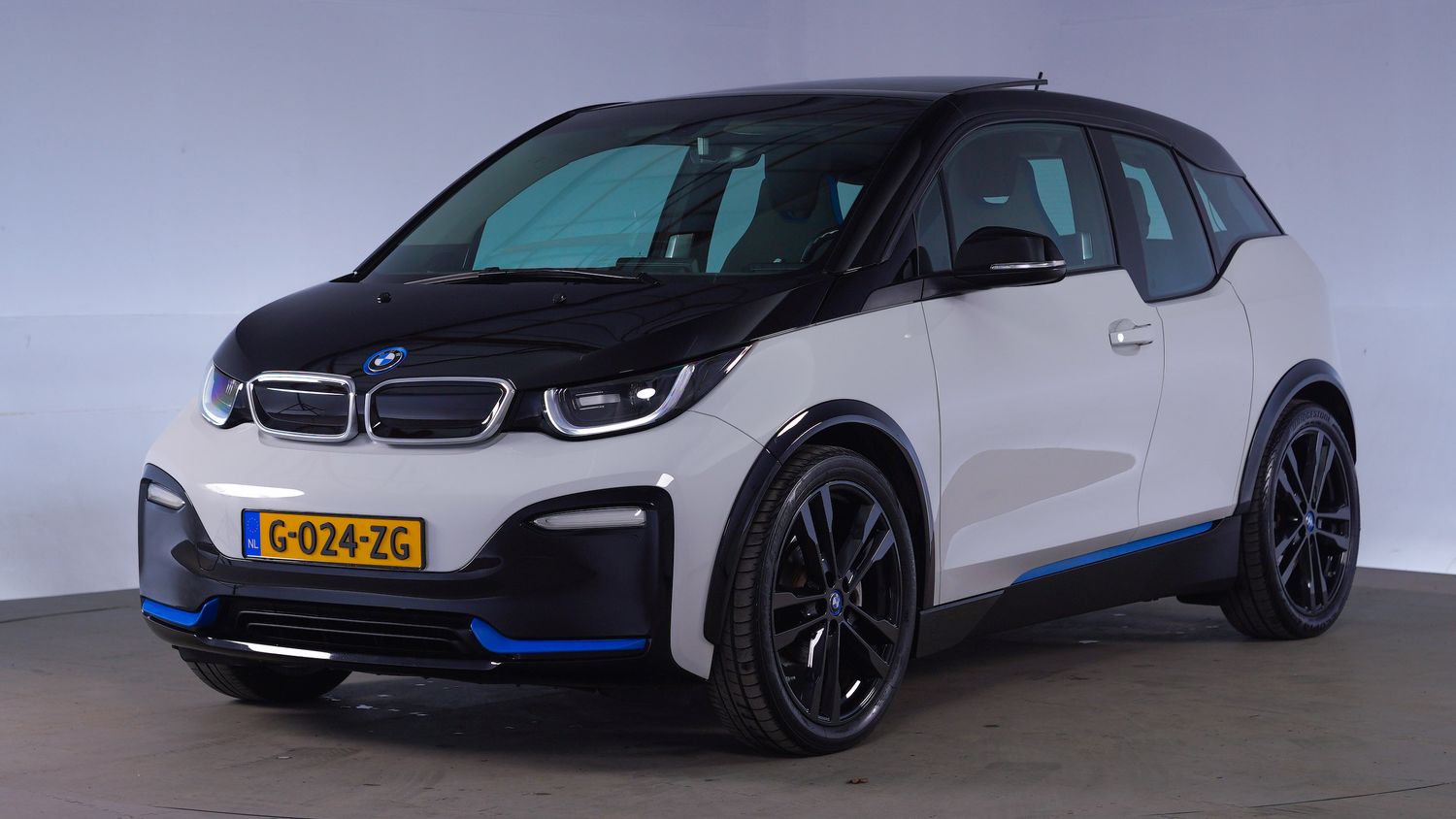 BMW i3 Hatchback 2019 G-024-ZG 1