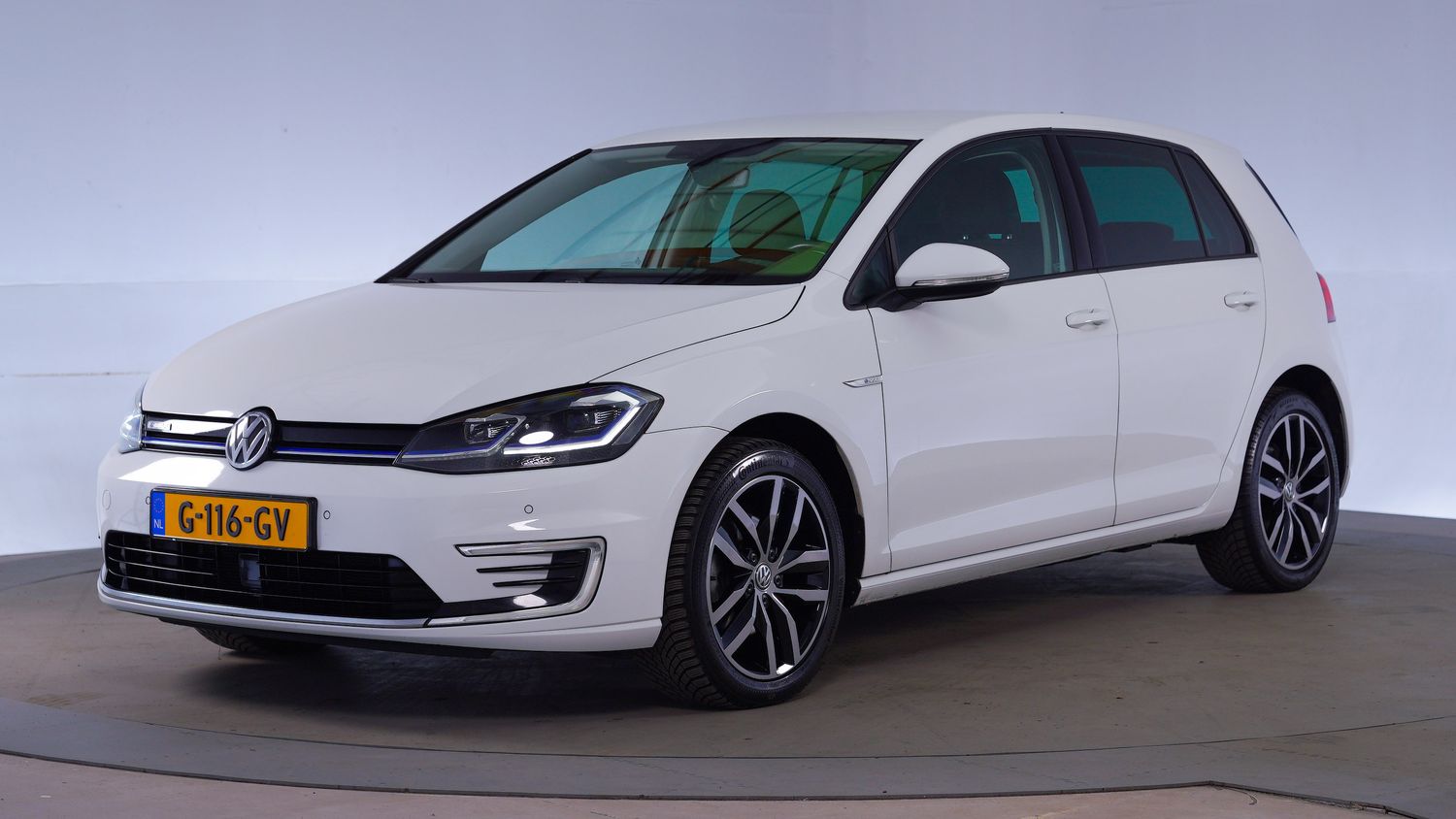 Volkswagen e-Golf Hatchback 2019 G-116-GV 1