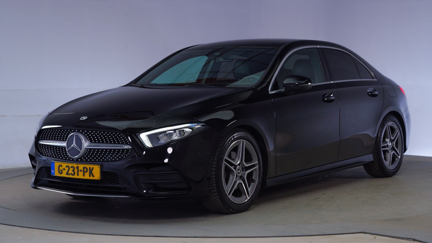 Mercedes-Benz A-klasse Sedan 2019 G-231-PK 1