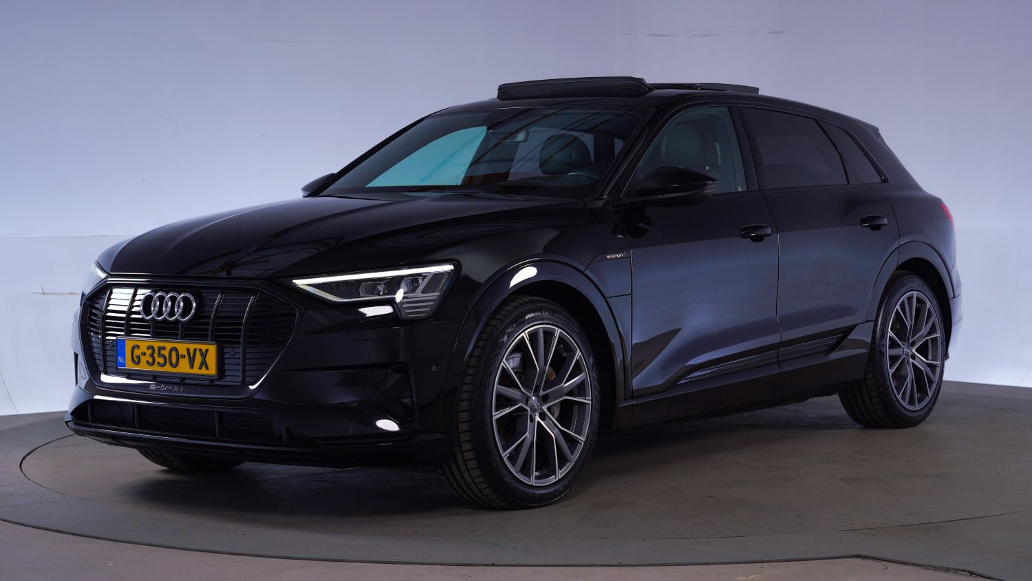 Audi E-Tron SUV / Terreinwagen 2019 G-350-VX 1