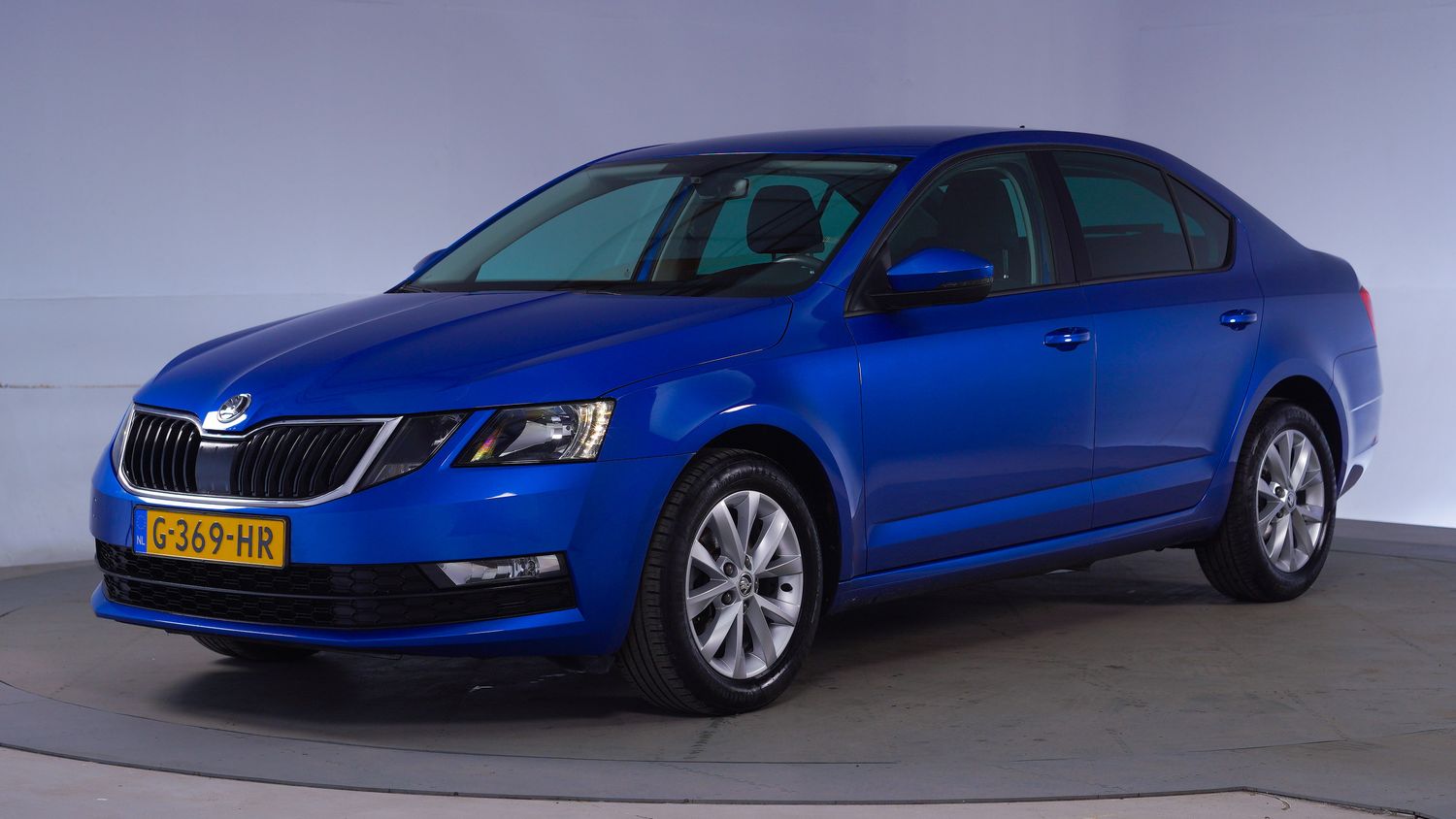 Skoda Octavia Hatchback 2019 G-369-HR 1