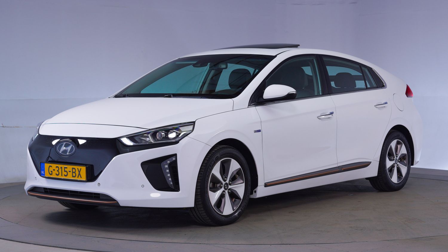 Hyundai Ioniq Hatchback 2019 G-315-BX 1