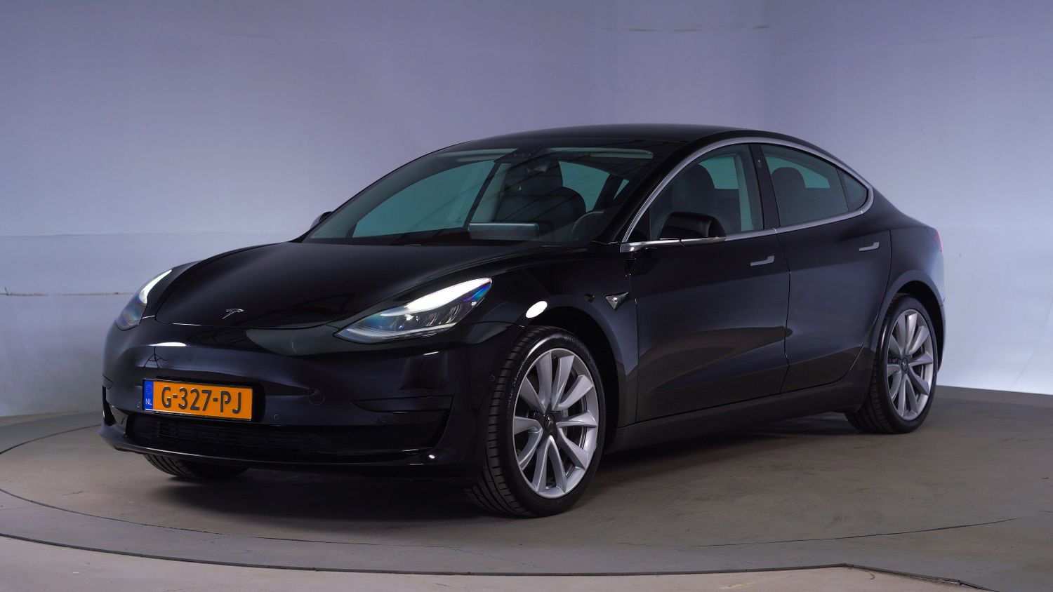 Tesla Model 3 Hatchback 2019 G-327-PJ 1