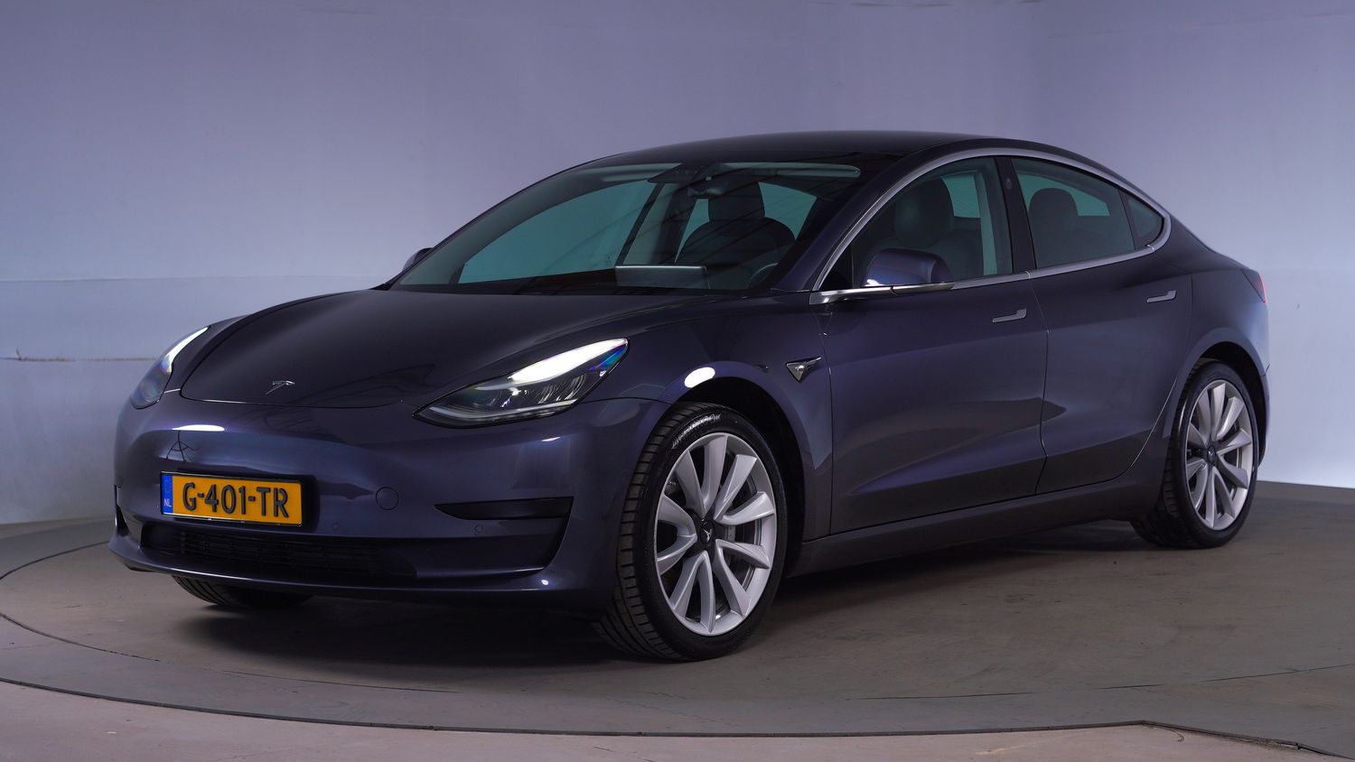 Tesla Model 3 Hatchback 2019 G-401-TR 1