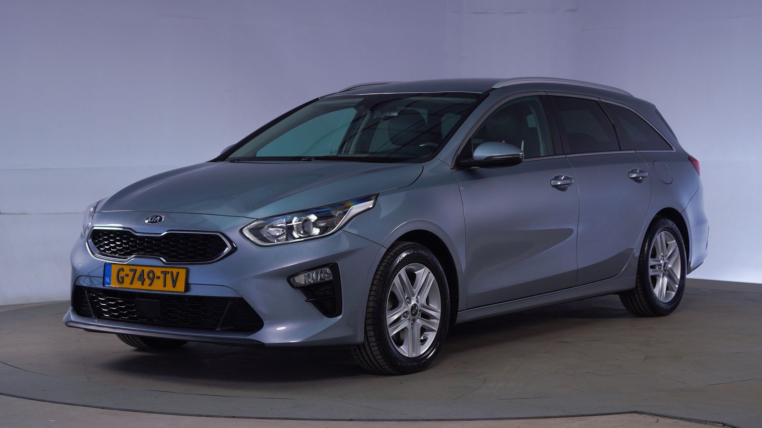 Kia Cee d Station 2019 G-749-TV 1