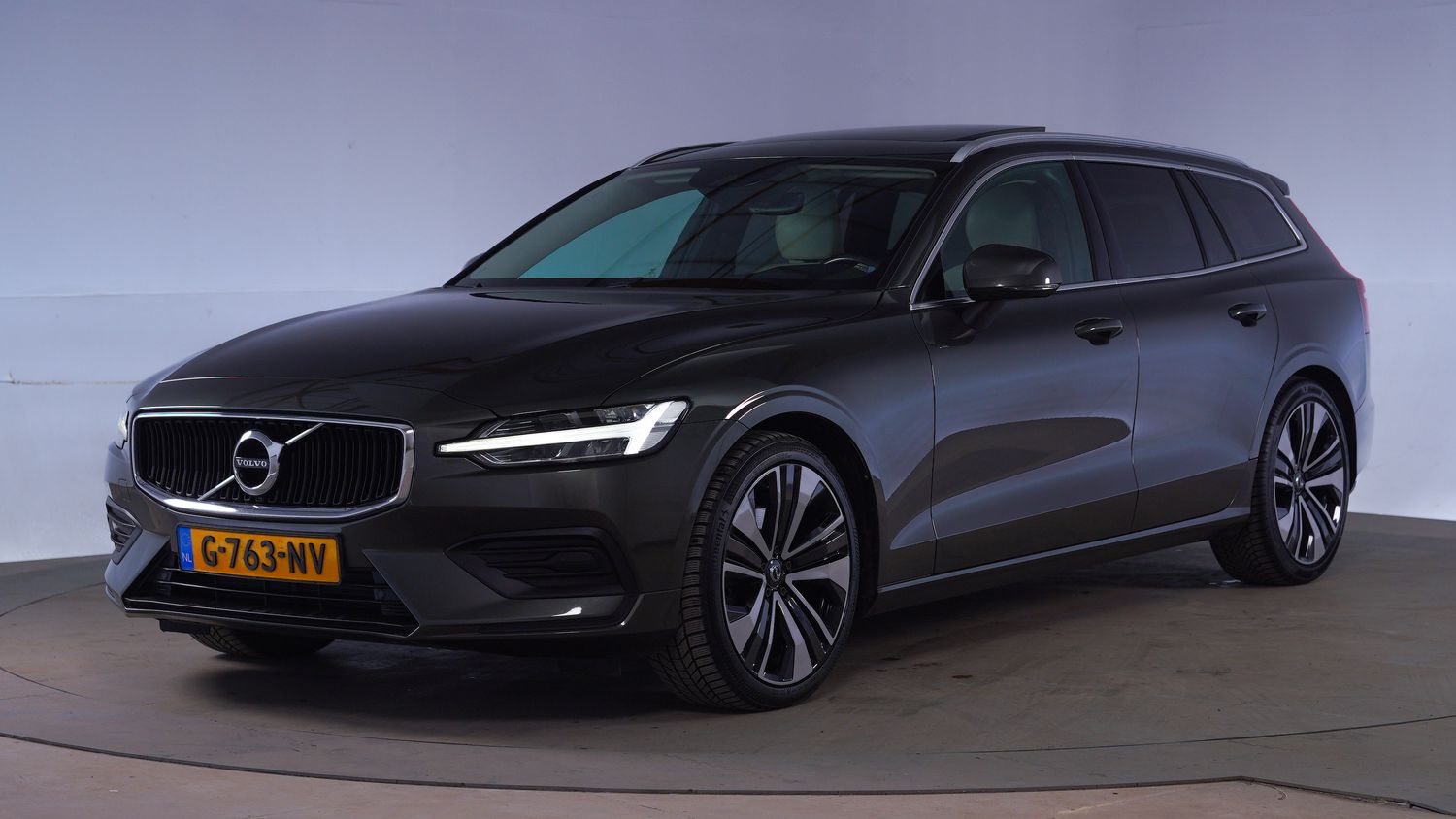 Volvo V60 Station 2019 G-763-NV 1