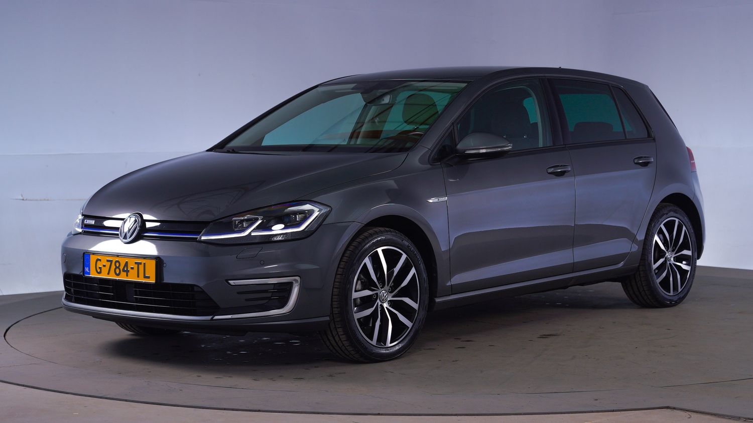 Volkswagen Golf Hatchback 2019 G-784-TL 1