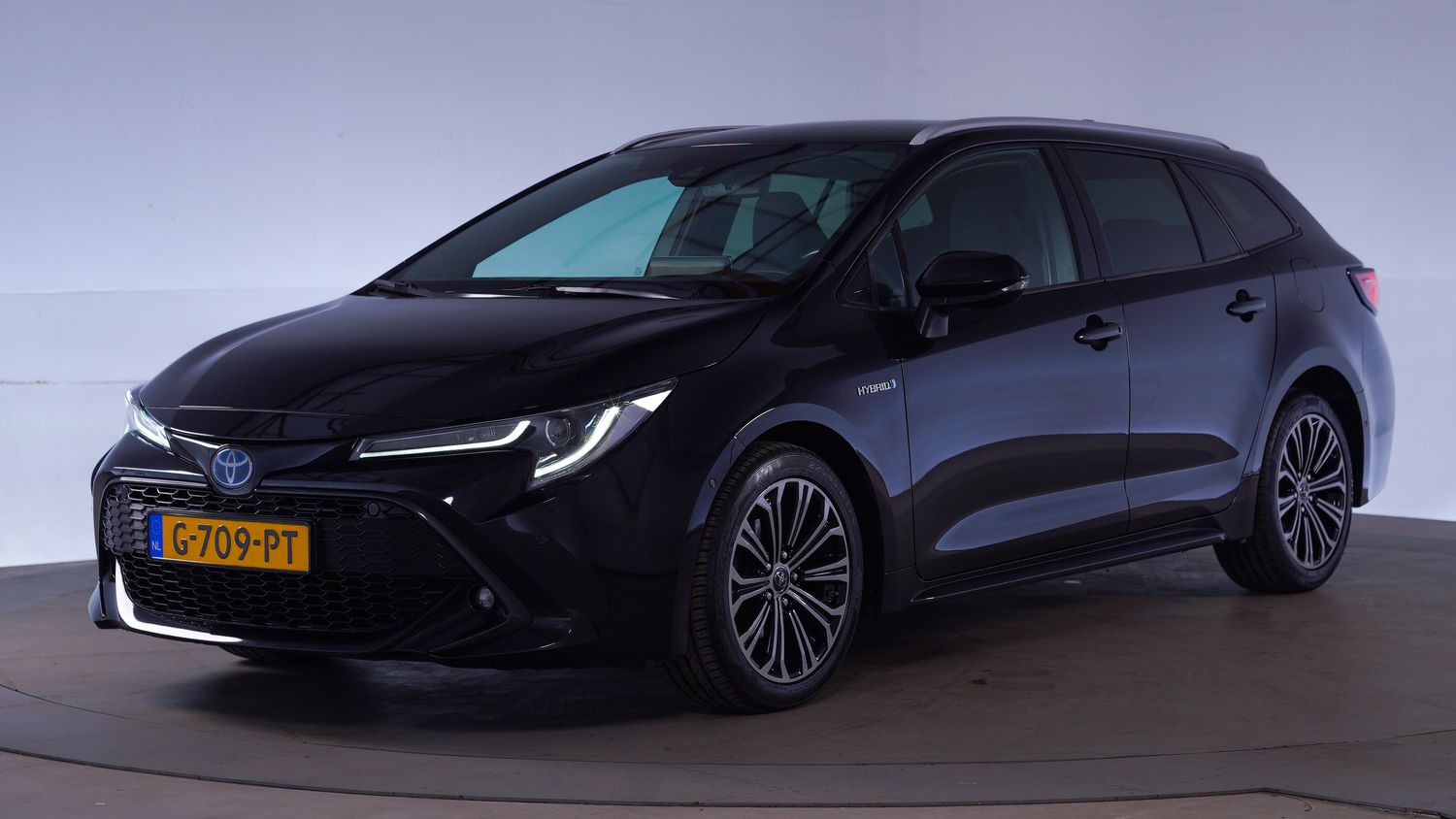 Toyota Corolla Station 2019 G-709-PT 1