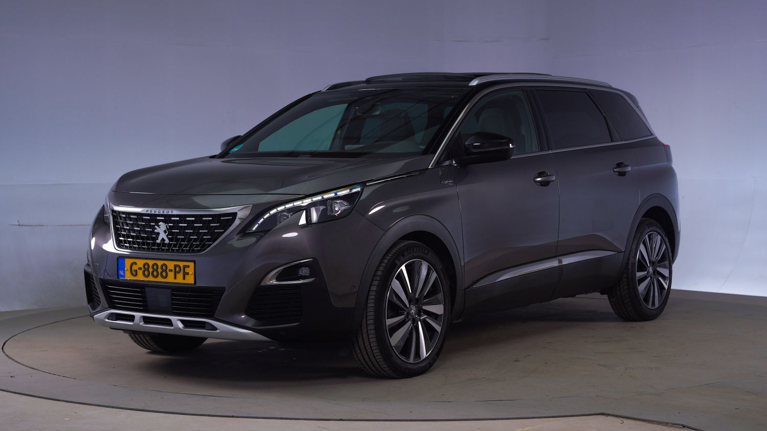 Peugeot 5008 SUV / Terreinwagen 2019 G-888-PF 1