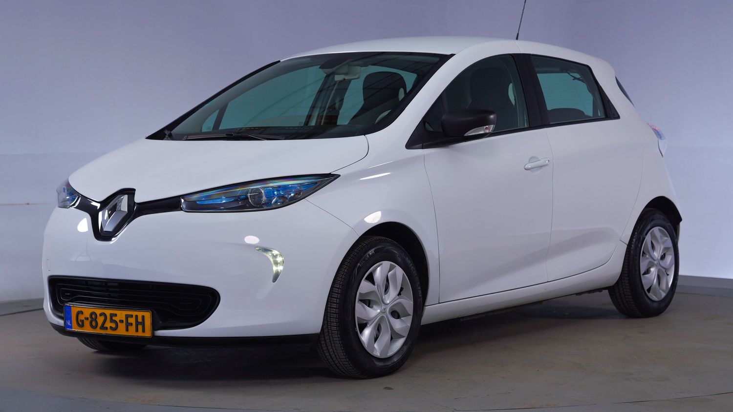 Renault Zoe Hatchback 2019 G-825-FH 1