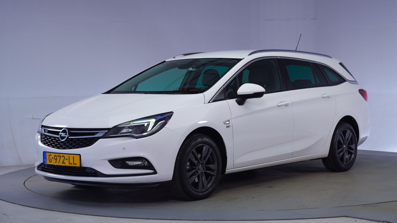 Opel Astra Station 2019 G-972-LL 1