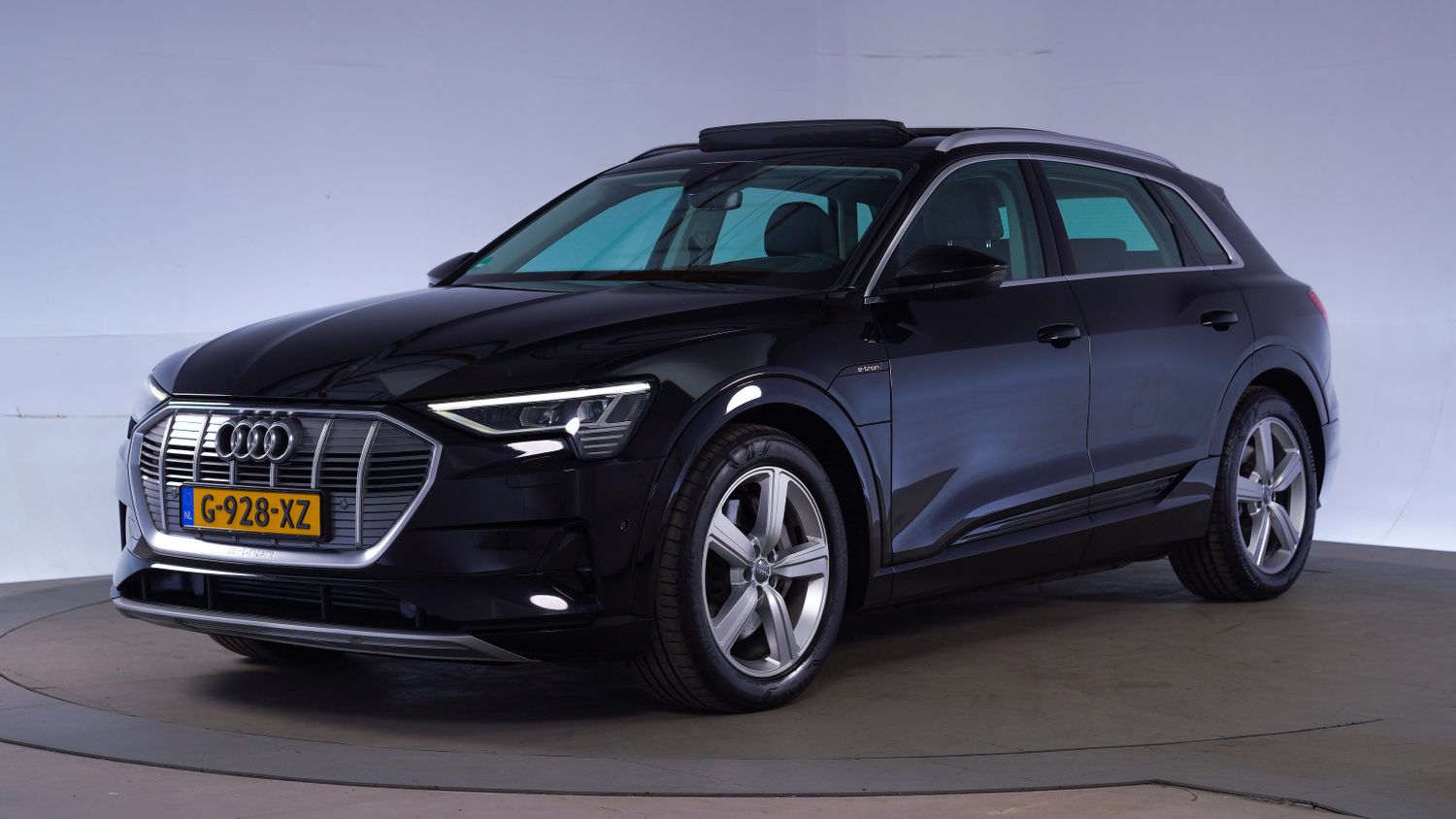 Audi E-Tron SUV / Terreinwagen 2019 G-928-XZ 1