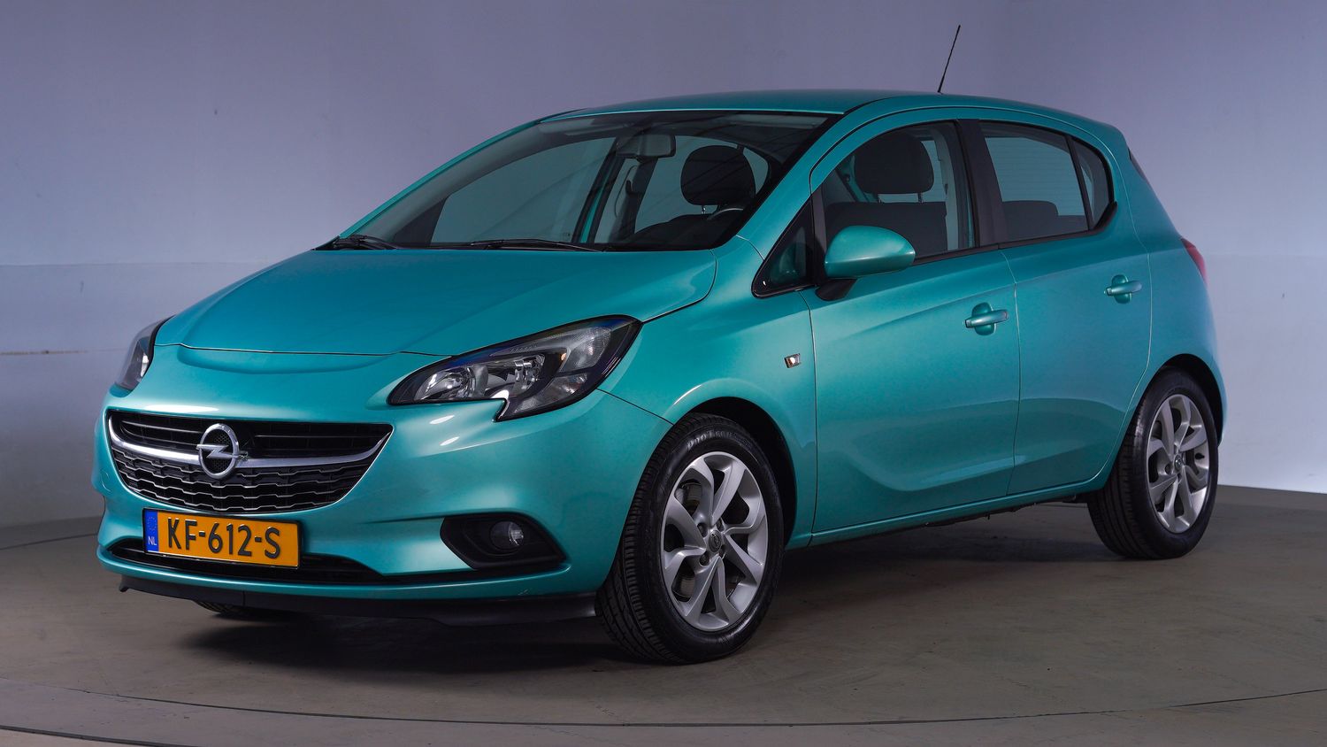 Opel Corsa Hatchback 2016 KF-612-S 1