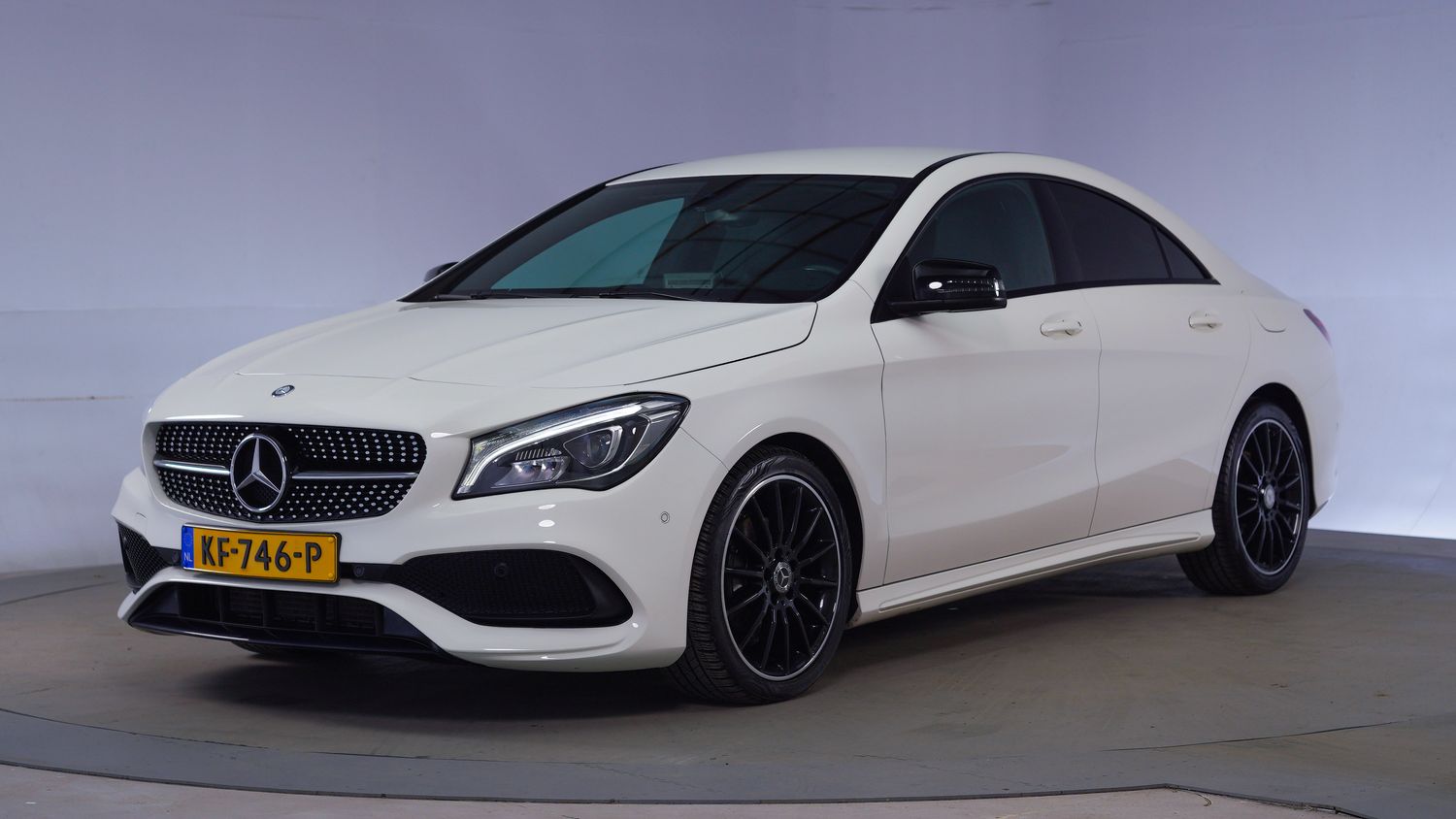 Mercedes-Benz CLA-klasse Sedan 2016 KF-746-P 1