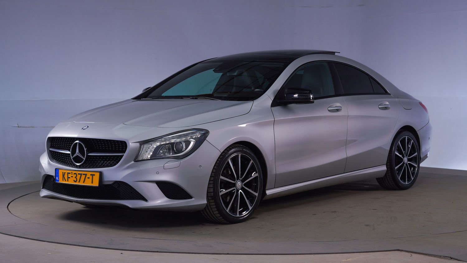 Mercedes-Benz CLA-klasse Sedan 2015 KF-377-T 1