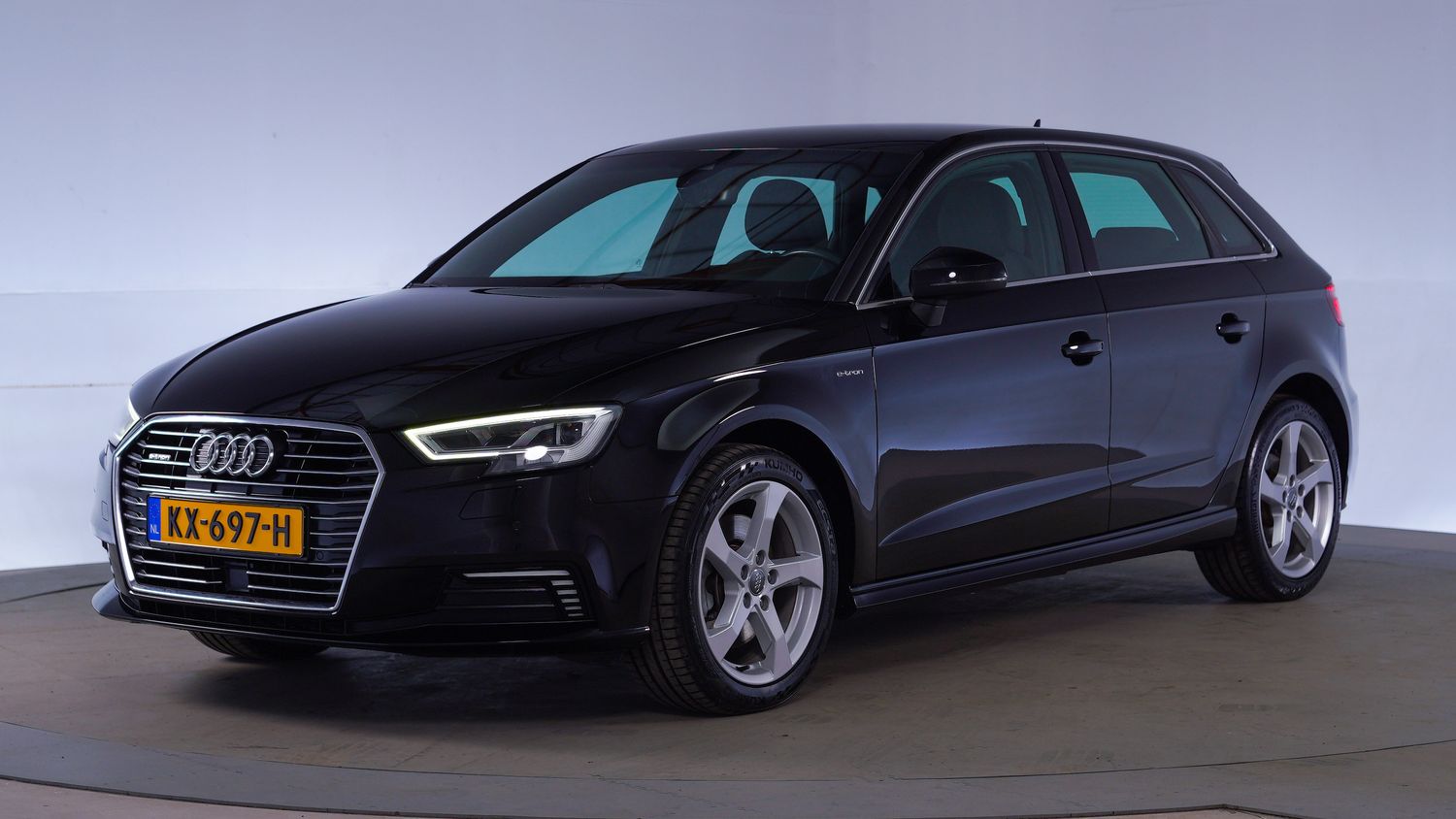 Audi A3 Hatchback 2016 KX-697-H 1