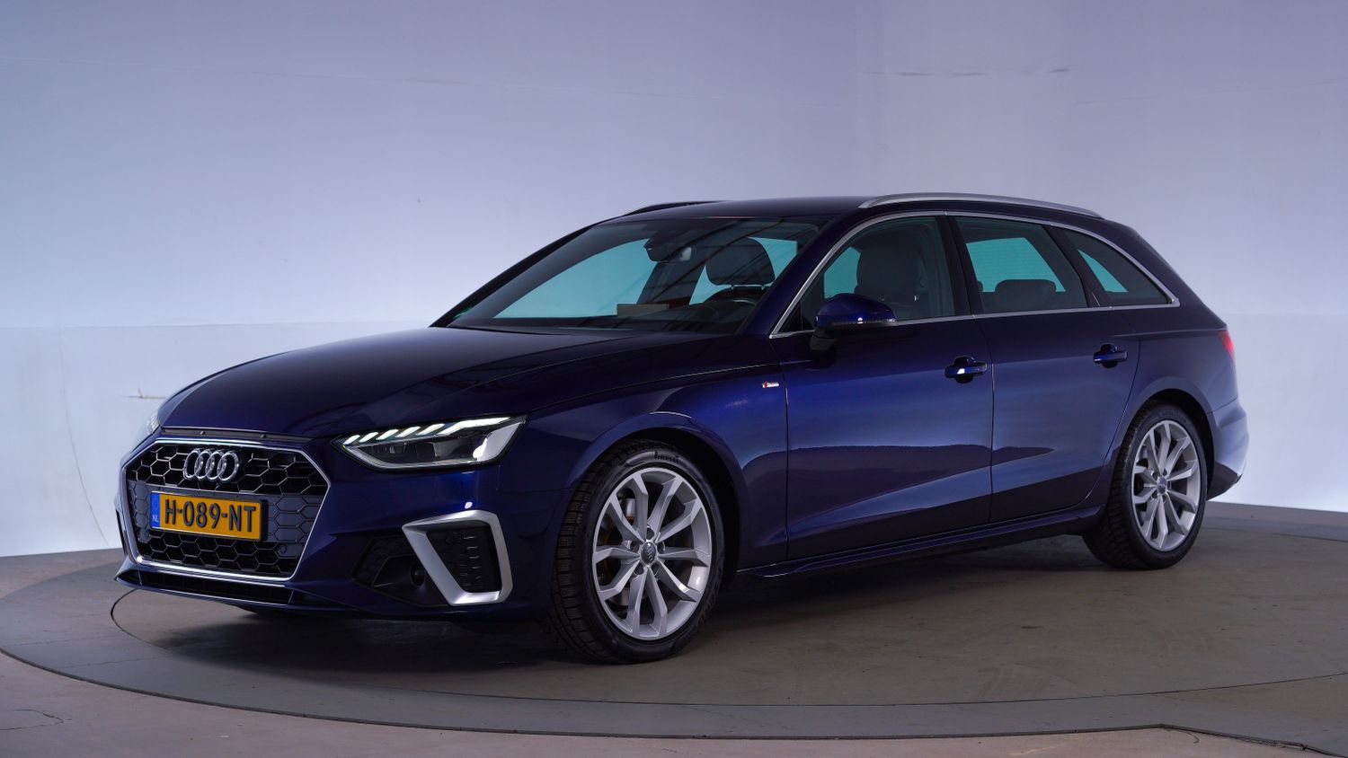 Audi A4 Station 2020 H-089-NT 1
