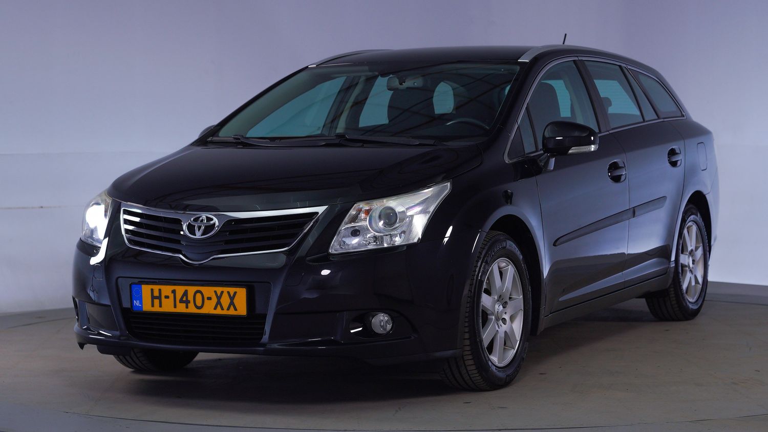 Toyota Avensis Station 2009 H-140-XX 1