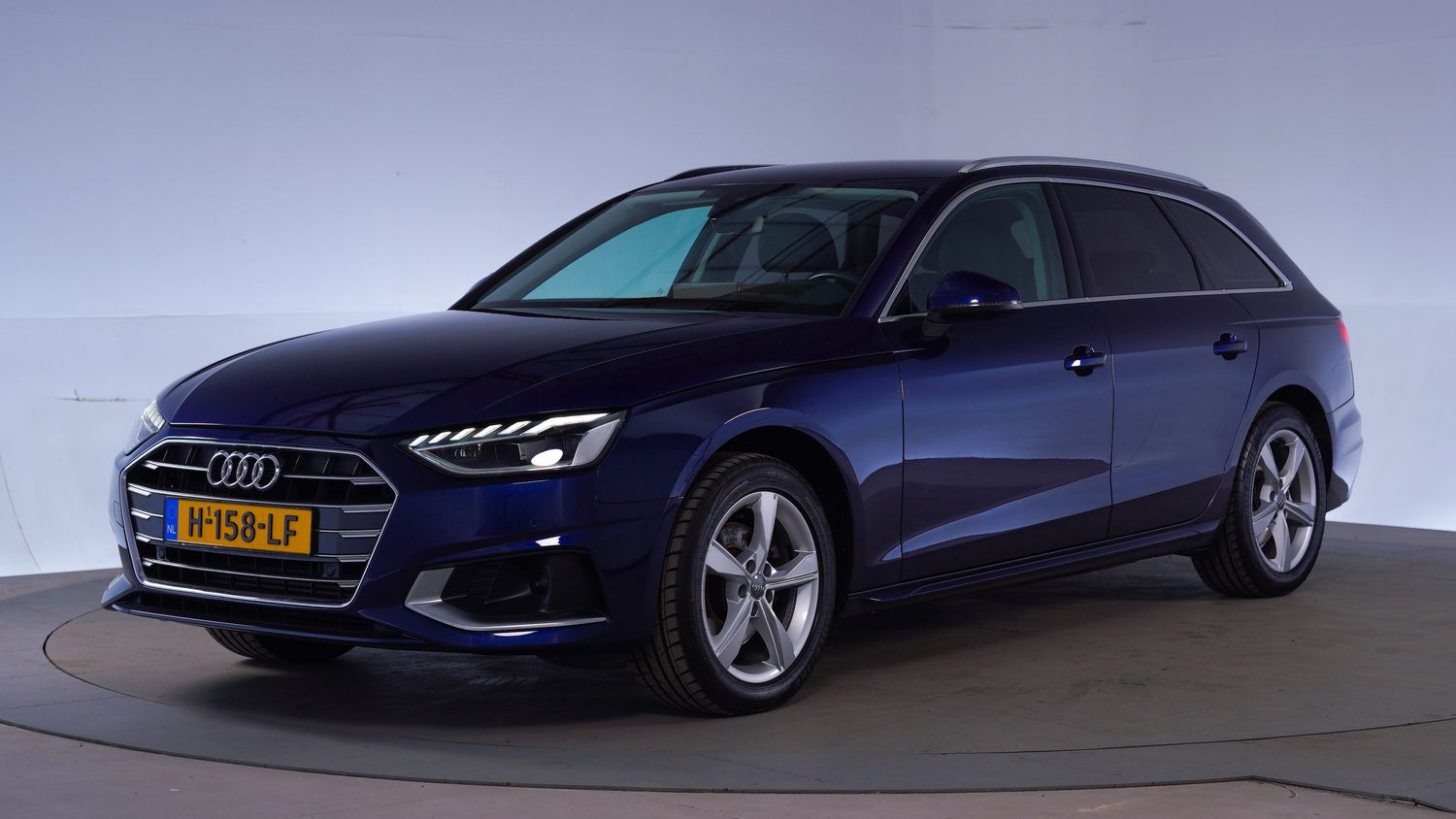 Audi A4 Station 2020 H-158-LF 1