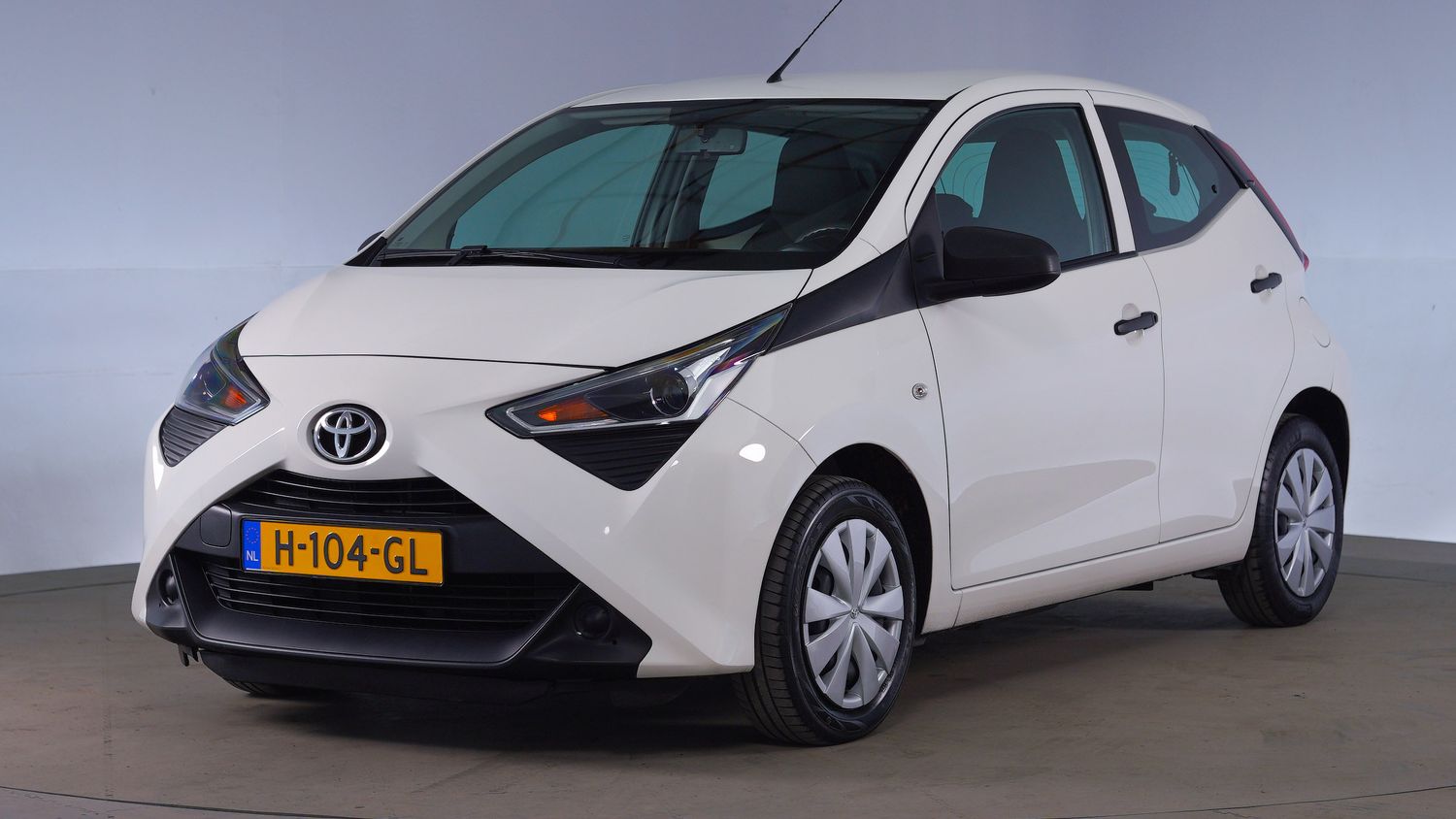 Toyota Aygo Hatchback 2020 H-104-GL 1