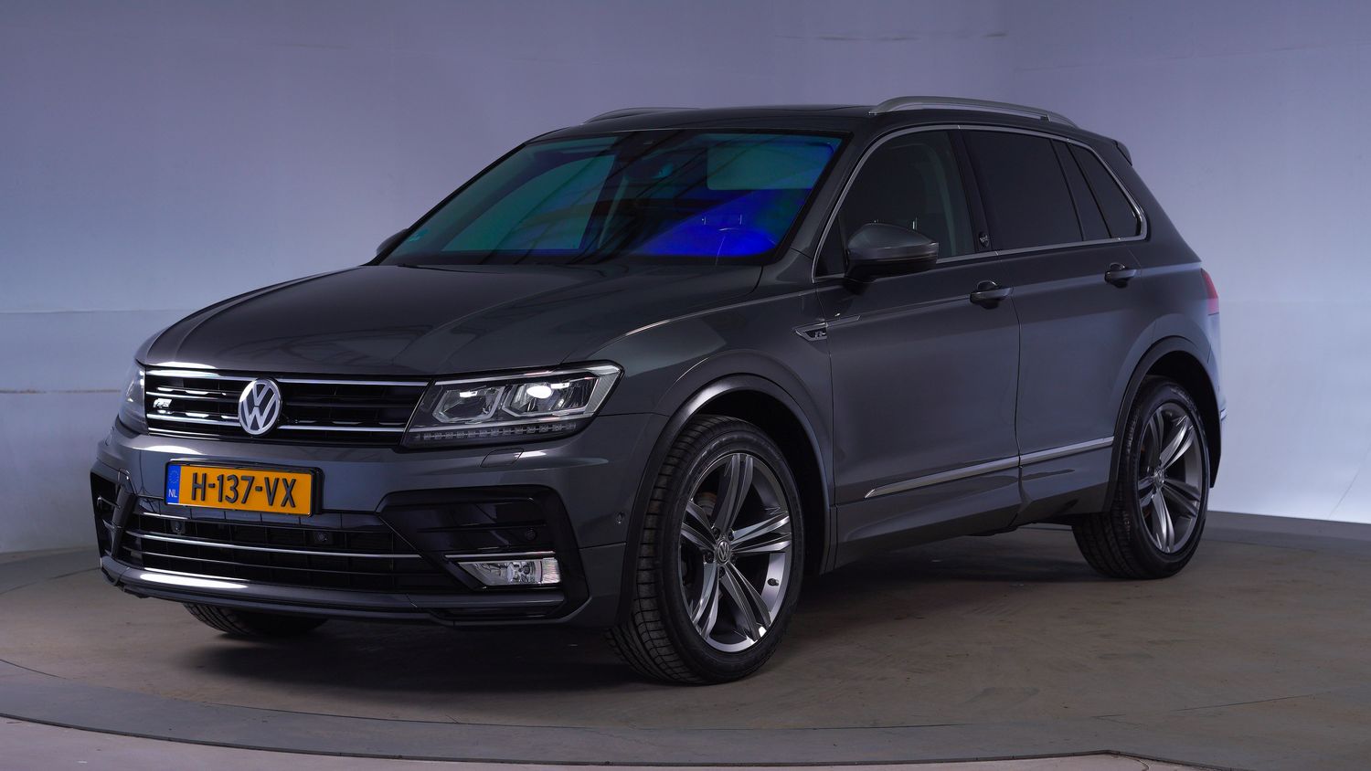 Volkswagen Tiguan SUV / Terreinwagen 2017 H-137-VX 1